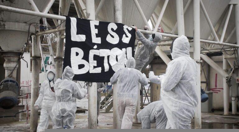Soutien aux 17 personnes arrêtées par la police anti-terroriste suite à la campagne nationale d’actions contre le monde du béton